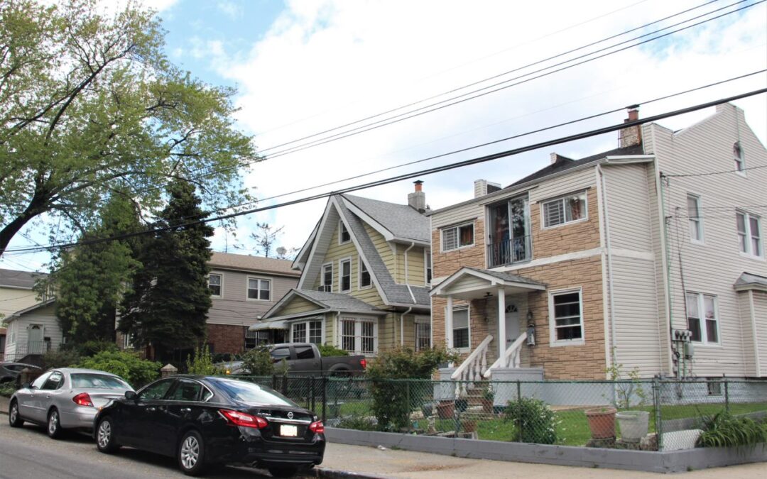 Looking To Sell in Briarwood: A Five-Step To-Do List