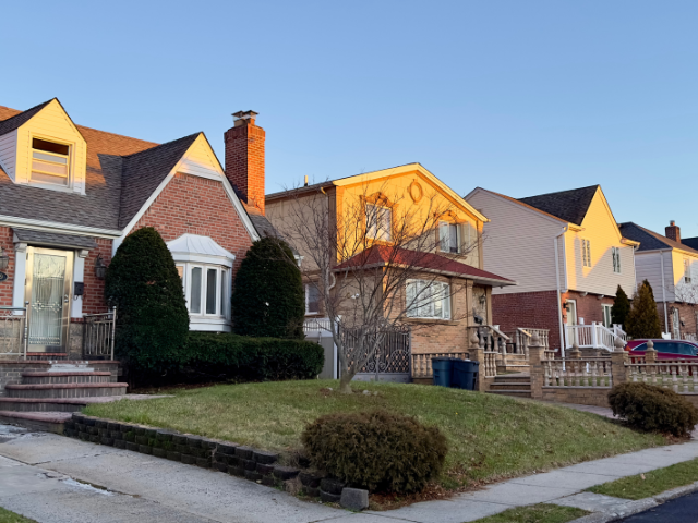 Fresh Meadows Co-ops: Clearing the Confusion